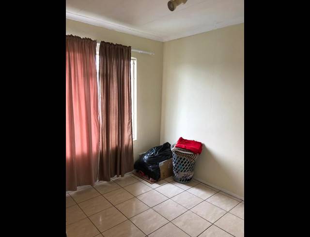 2 BEDROOM APARTMENT FOR SALE IN BENONI CENTRAL